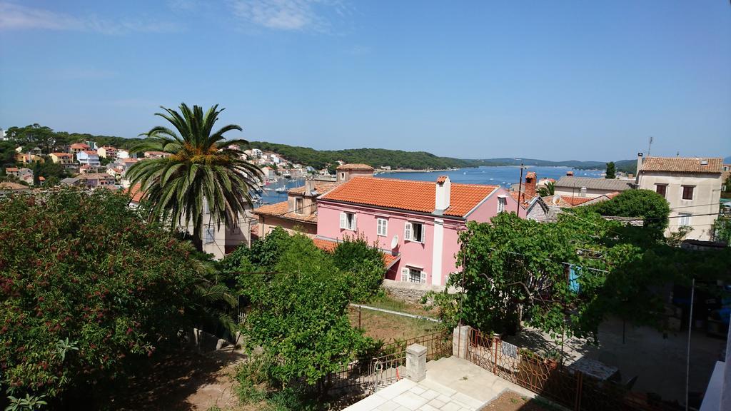 Apartments Villa Adrienne Mali Lošinj Esterno foto